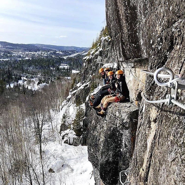 Tyroparc via ferrata 